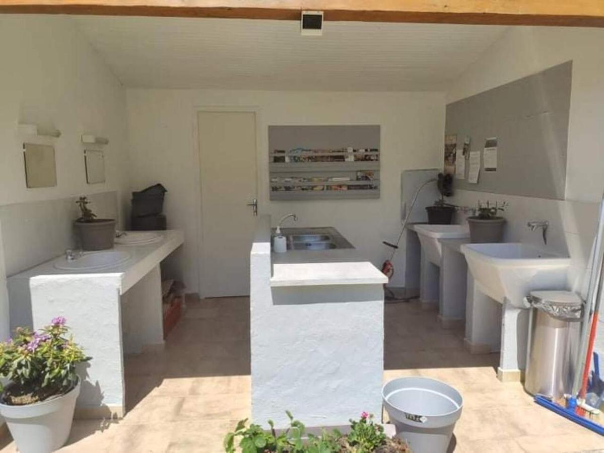 Lodg'Ing Secret Camp Ariege Hotel Lordat ภายนอก รูปภาพ