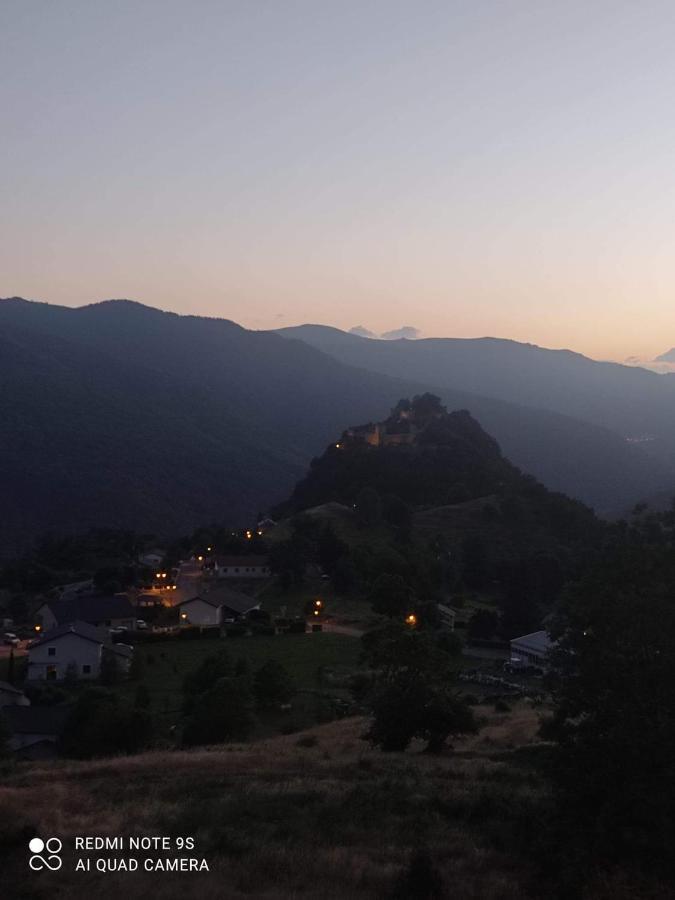 Lodg'Ing Secret Camp Ariege Hotel Lordat ภายนอก รูปภาพ